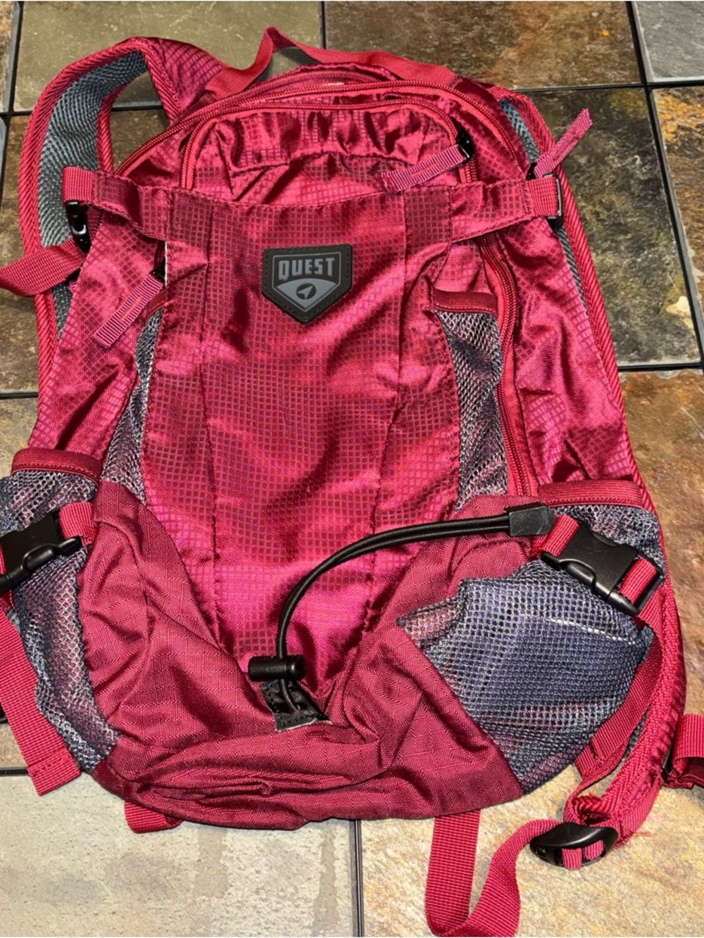 Quest Travel Backpack great condition
